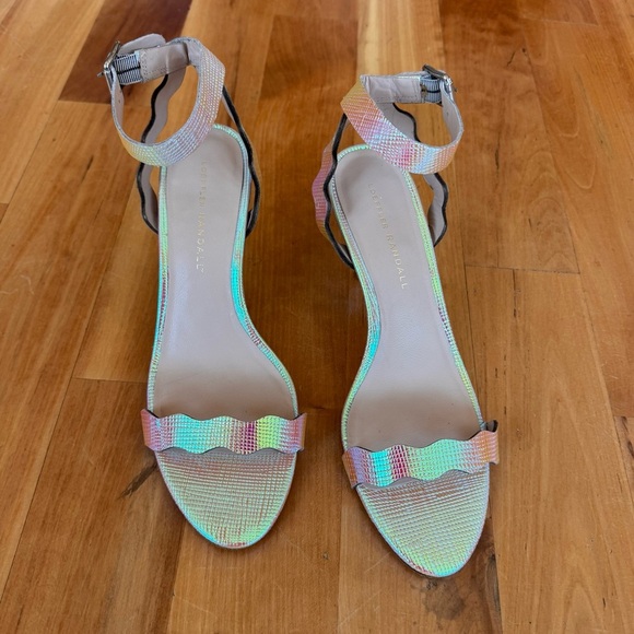 LOEFFLER RANDALL Reina Scalloped Leather Sandal Heels Iridescent Sz 9 - Picture 6 of 11